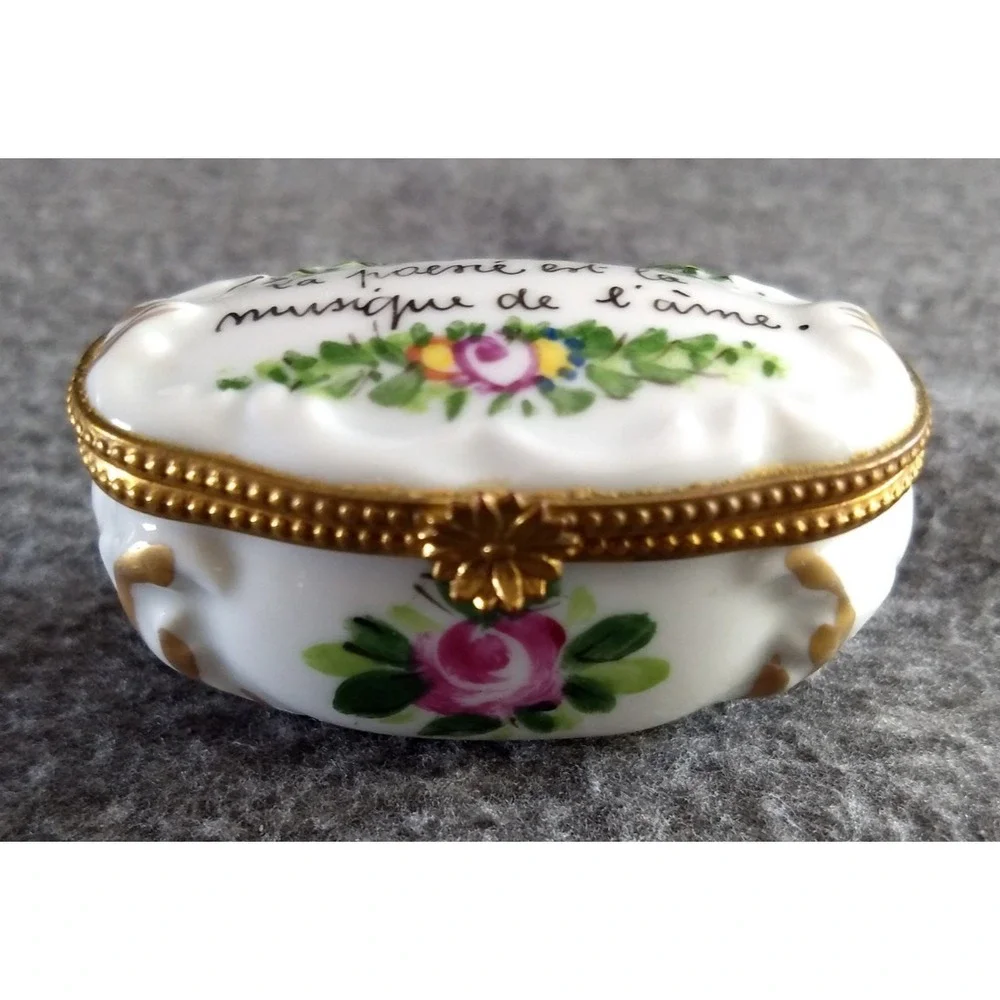 Hand Painted Floral Trinket Box Limoges?? Signed Quote on Top Made in France